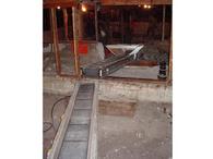 conveyor rental in school excavator with conveyor remove debris with miniveyor conveyor system conveyor rentals at able tool ct able tool ma miniveyor distributor
